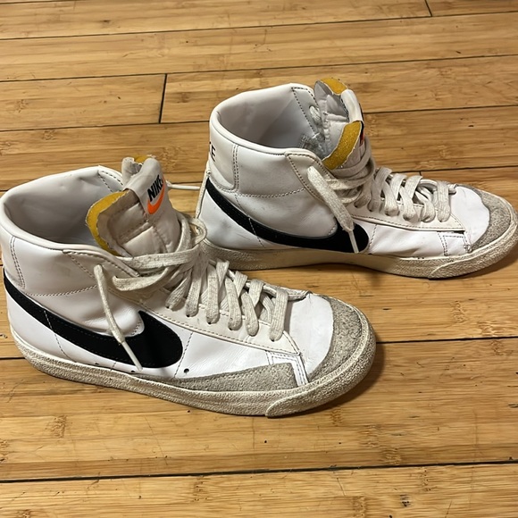 Nike Blazer Mid - Picture 2 of 6